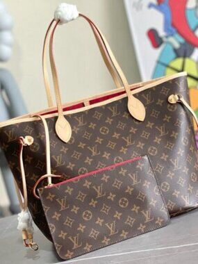 Louis Vuitton Monogram Neverfull GM Tote With Pouch